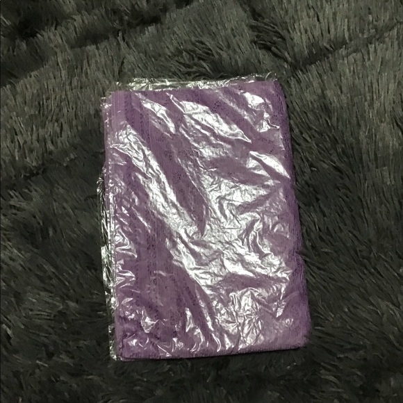 Gorgeous Lavender scarf/shawl/wrap - Picture 6 of 6